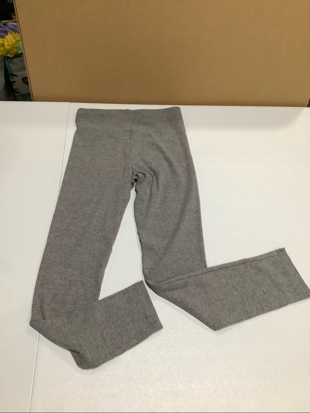 Old Navy Grey Ribbed Pull-On Legging Pants Size L (10-12) - Picture 4 of 4